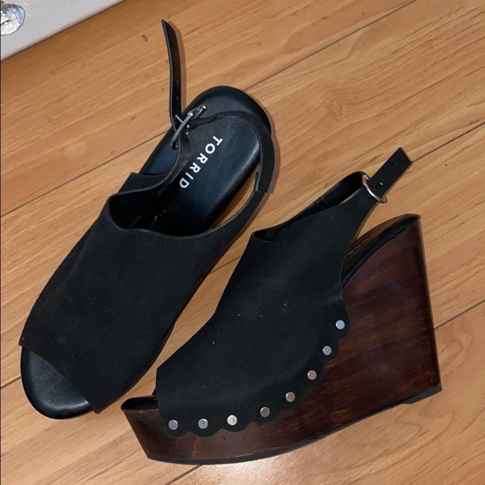 Super cute wedge
